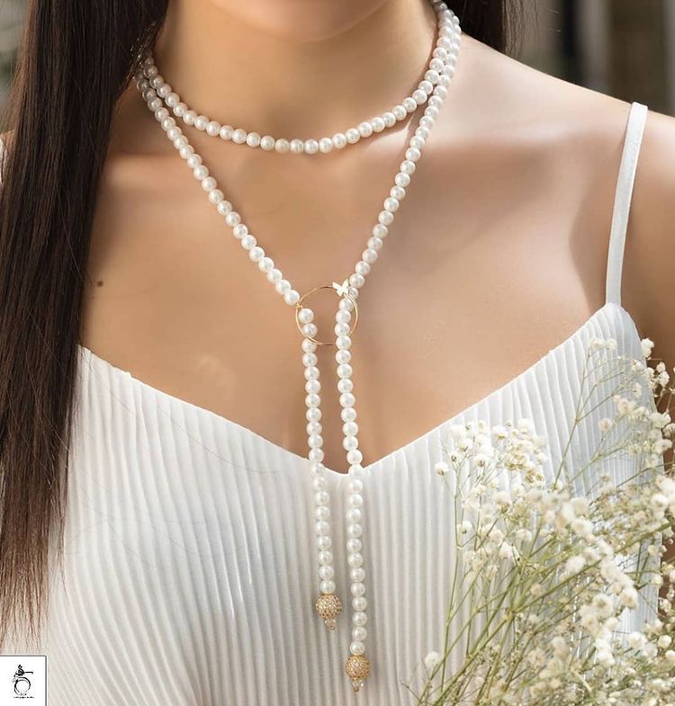 گردنبند مروارید بلند.jpg